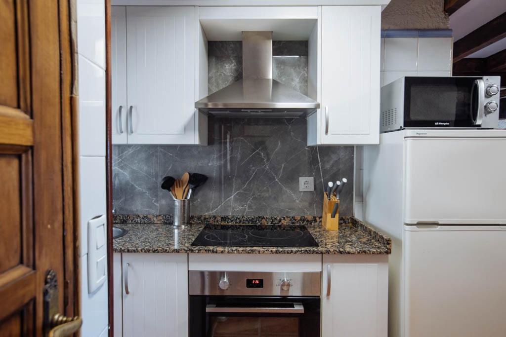 Apartamentos El Coritu Nieda المظهر الخارجي الصورة