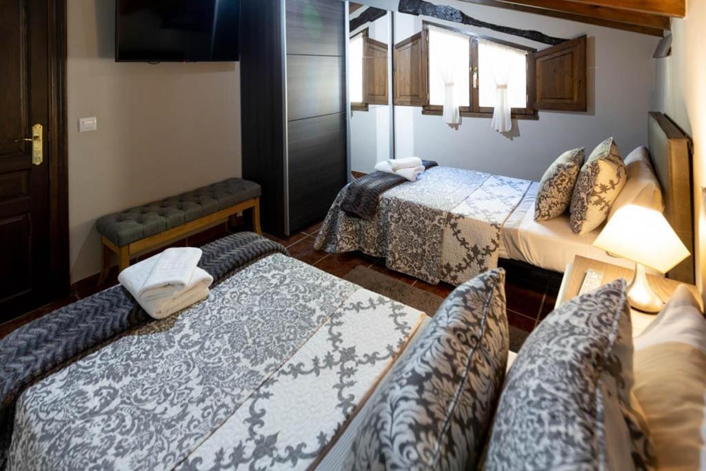 Apartamentos El Coritu Nieda المظهر الخارجي الصورة