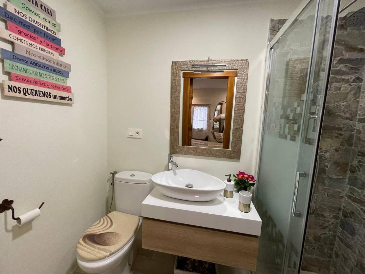 Apartamentos El Coritu Nieda المظهر الخارجي الصورة